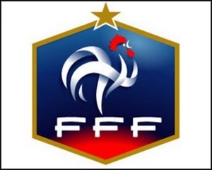 Footbal, CFA groupe C saison 2013-2014 - Hyères et Le Pontet perdent sur tapis vert. Explications et conséquences !